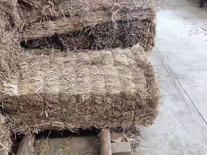 钢厂阻燃凹形草支垫